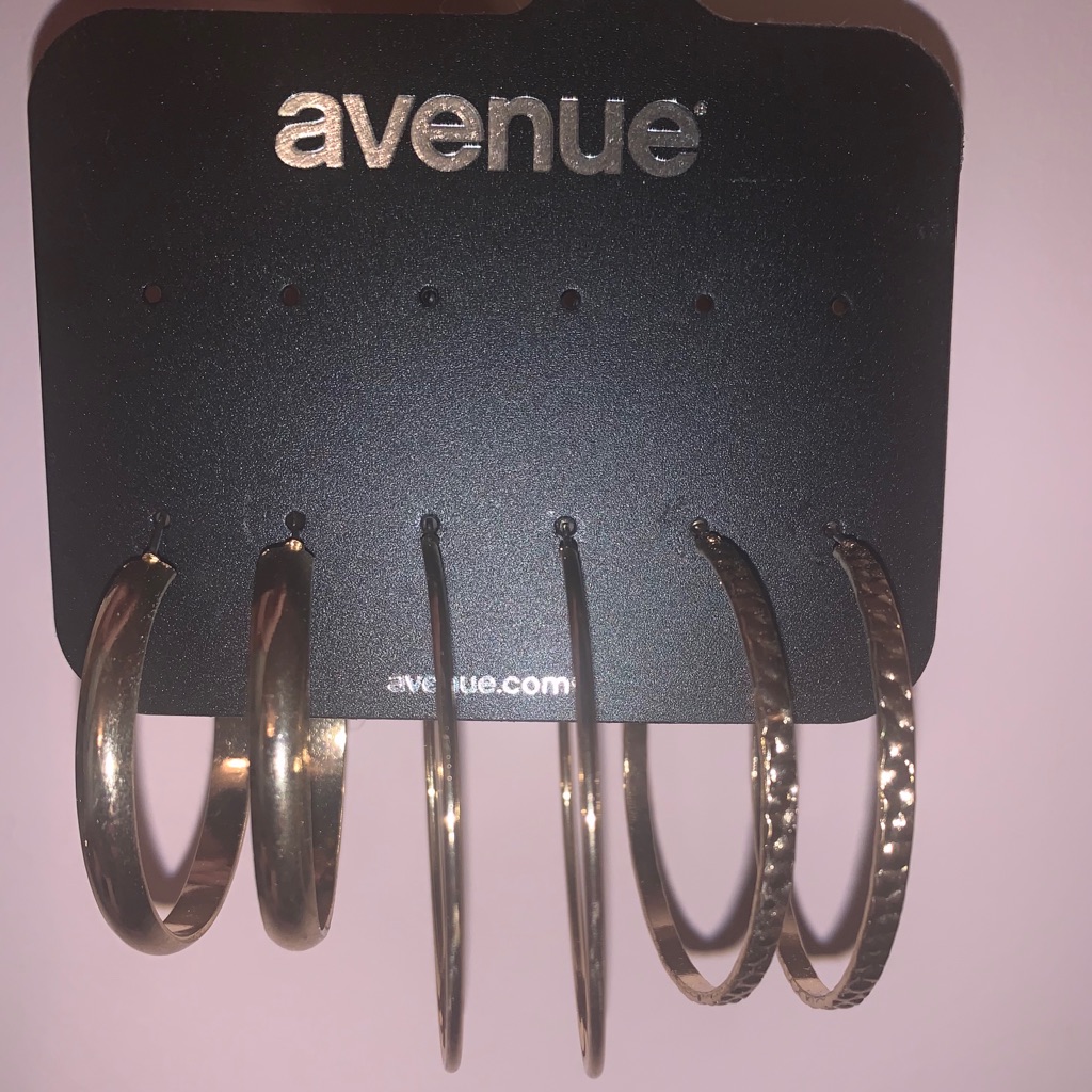 Never Worn 3 Sets Of Gold Hoop Earrings